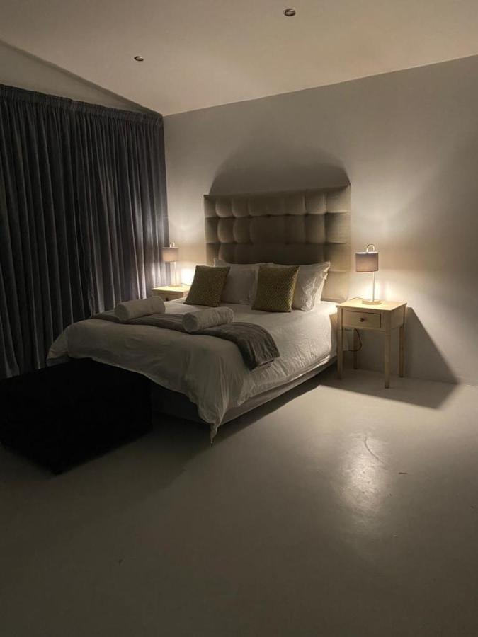 Miles House Apartment จอร์จ ภายนอก รูปภาพ